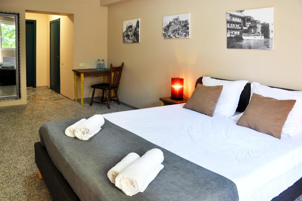Art Hotel Claude Monet Tbilisi Luaran gambar