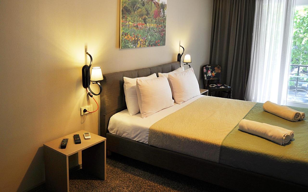 Art Hotel Claude Monet Tbilisi Luaran gambar